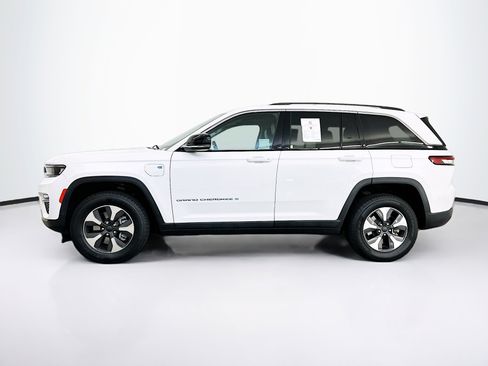 Used 2022 Jeep Grand Cherokee Limited 4xe AWD/4WD image 4