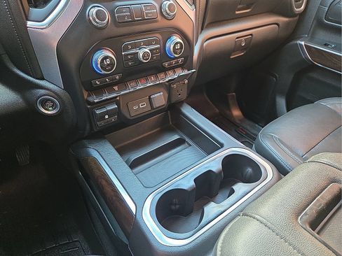 Used 2020 GMC Sierra 2500 SLT w/ SLT Convenience Package AWD/4WD image 25