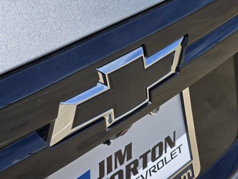 New 2026 Chevrolet Traverse LT FWD image 11