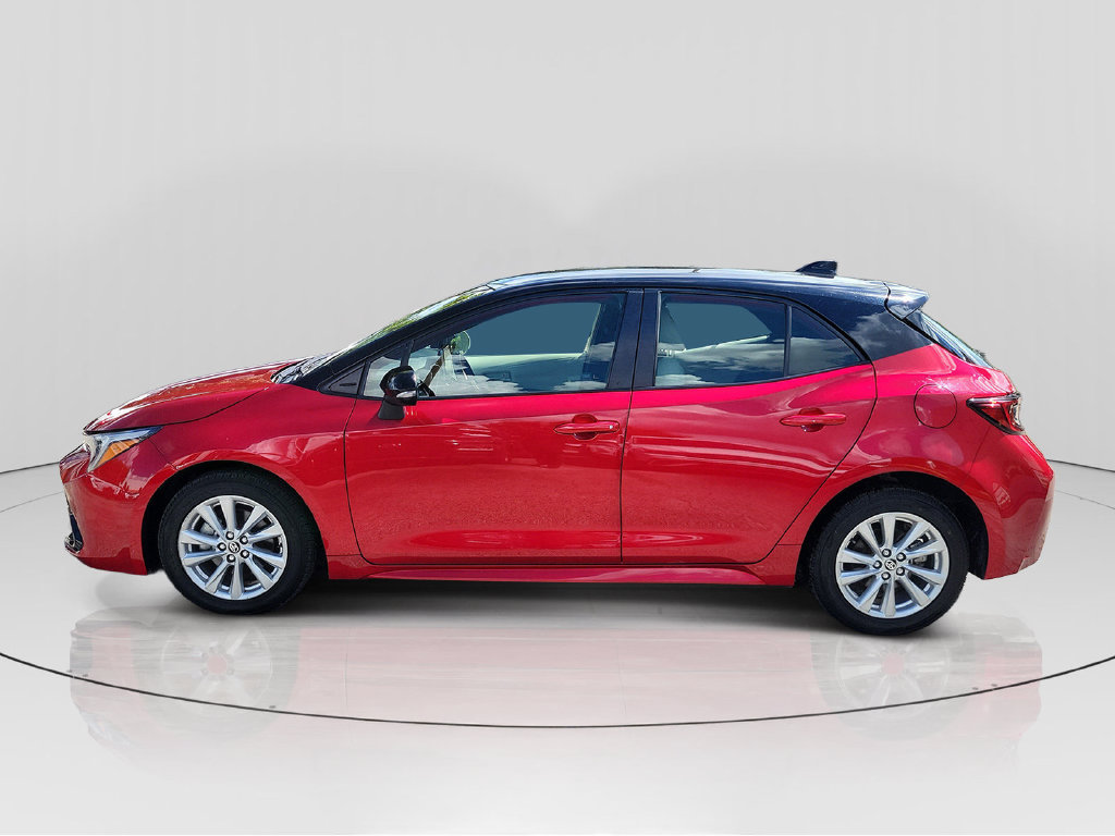 Used 2024 Toyota Corolla SE w/ SE Package FWD image 4