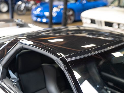 Used 2003 Acura NSX T image 29