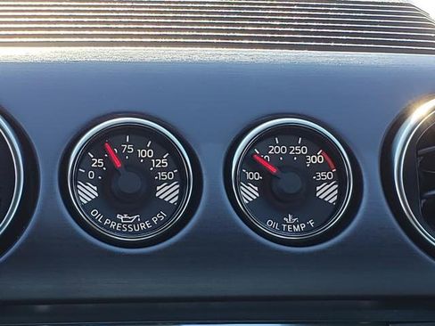 Used 2016 Ford Mustang Shelby GT350 w/ Technology Package image 22