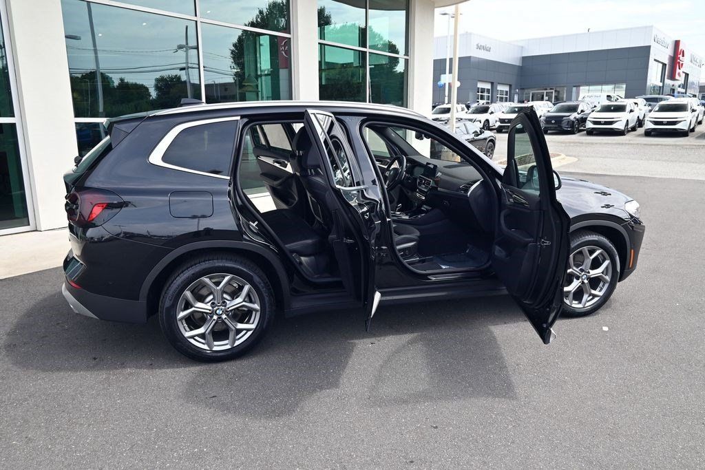 Used 2024 BMW X3 xDrive30i w/ Convenience Package AWD/4WD image 33