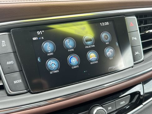 Used 2019 Buick Enclave Avenir w/ Avenir Technology Package AWD/4WD image 21