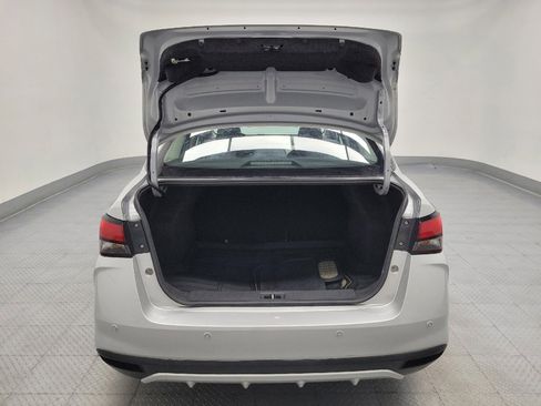 Used 2021 Nissan Versa SV FWD image 29