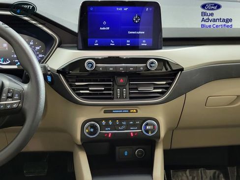 Certified 2020 Ford Escape SE image 21