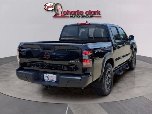 Used 2022 Nissan Frontier Pro-X w/ Pro-X Premium Package RWD image 5