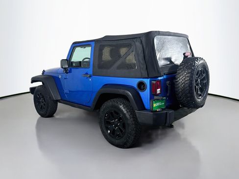 Used 2016 Jeep Wrangler Sport AWD/4WD image 7