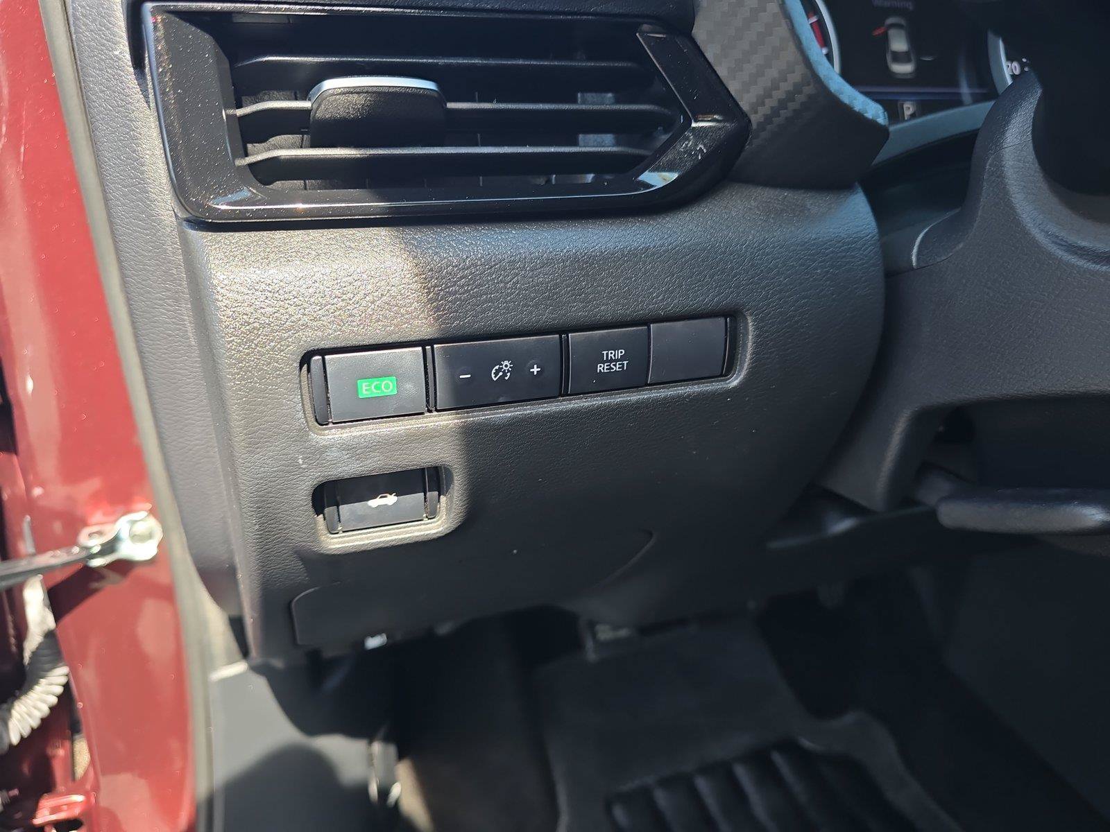 Used 2023 Nissan Sentra SV w/ Trunk Package FWD image 23