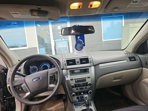 Used 2010 Ford Fusion SE FWD image 14