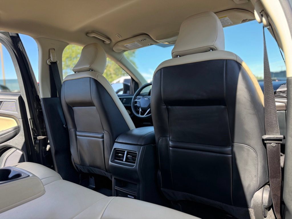 Used 2023 Ford Edge SEL w/ Convenience Package AWD/4WD image 26