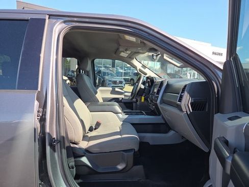 Used 2021 Ford F250 XLT w/ XLT Premium Package AWD/4WD image 15