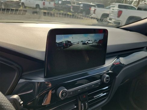 Used 2023 Ford Escape ST-Line image 22