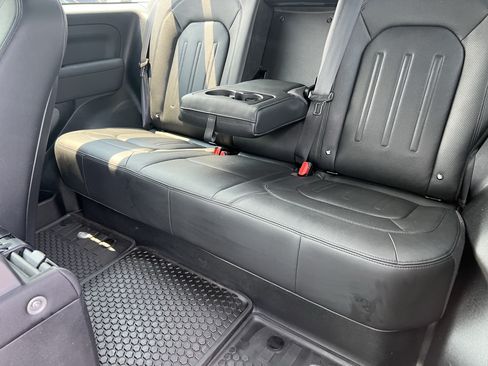 Used 2021 Land Rover Defender 90 S AWD/4WD image 28