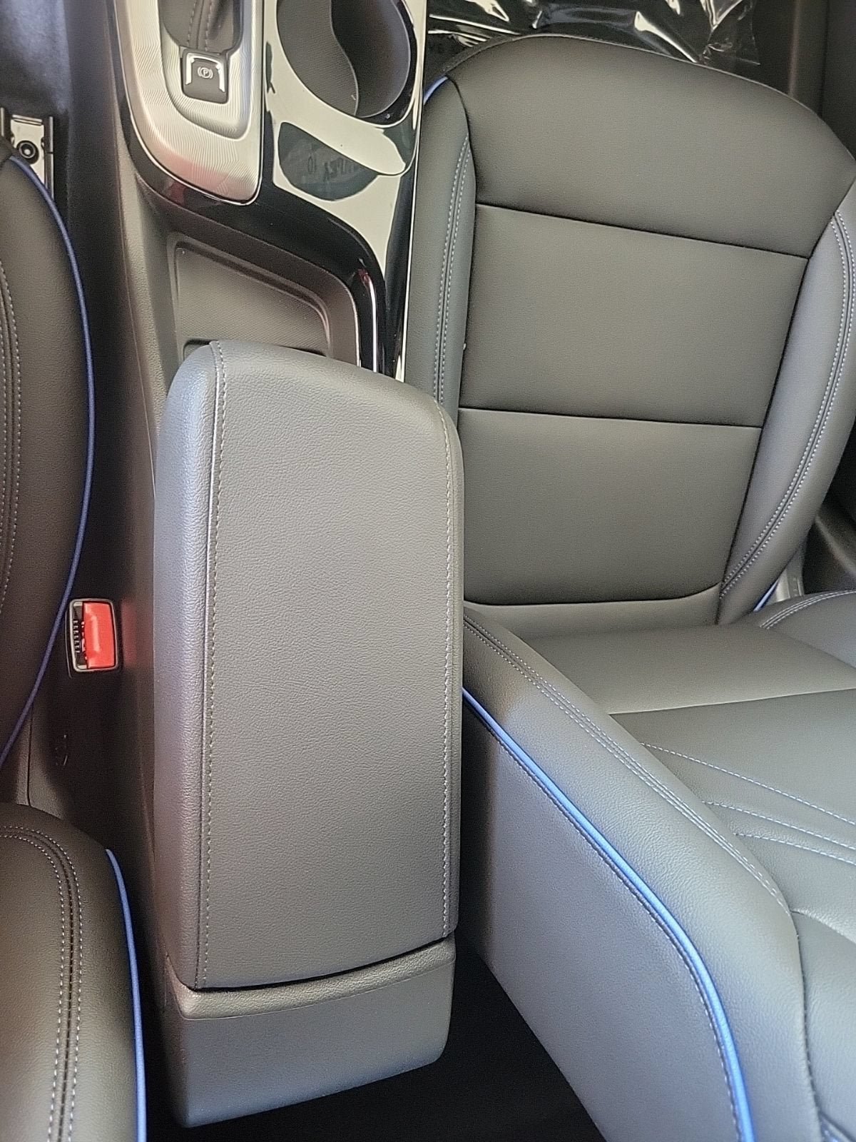 New 2026 Buick Envista Sport Touring w/ Convenience I Package FWD image 18