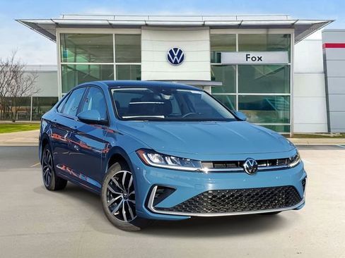 New 2025 Volkswagen Jetta SE image 1