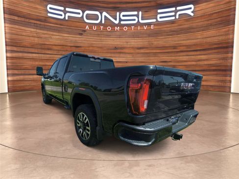 Used 2022 GMC Sierra 3500 AT4 w/ AT4 Premium Plus Package AWD/4WD image 3