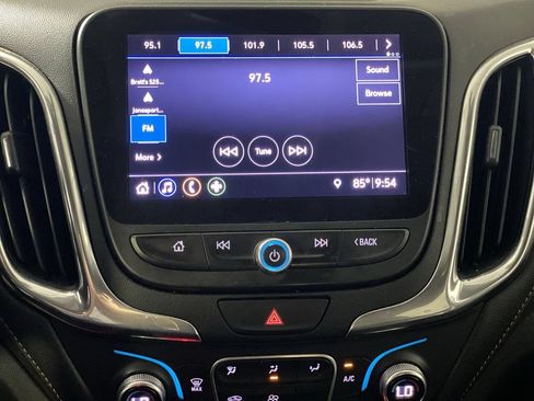 Used 2020 Chevrolet Equinox Premier AWD/4WD image 12