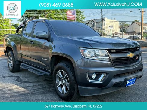 Used 2015 Chevrolet Colorado Z71 AWD/4WD image 5