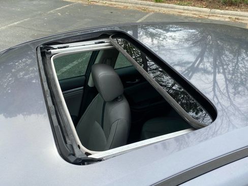 Used 2016 Honda Civic EX-L image 38