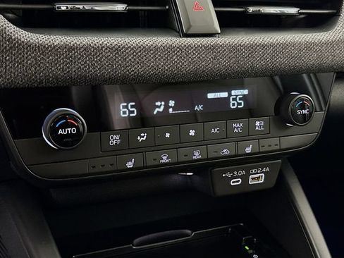 New 2026 Subaru Outback Limited AWD/4WD image 16
