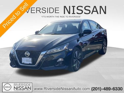 Used 2019 Nissan Altima 2.5 SV AWD/4WD image 1