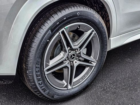 New 2026 Mercedes-Benz GLE 450 4MATIC image 7