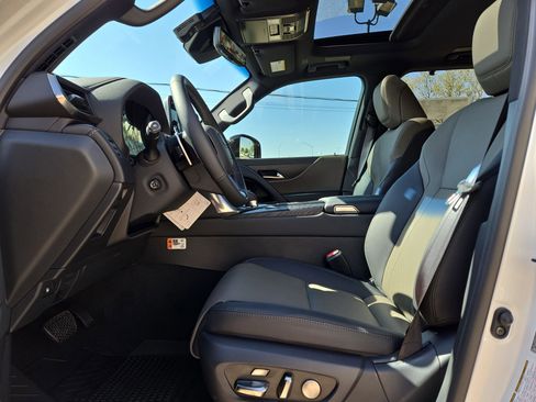 New 2026 Lexus LX 700h Overtrail image 16