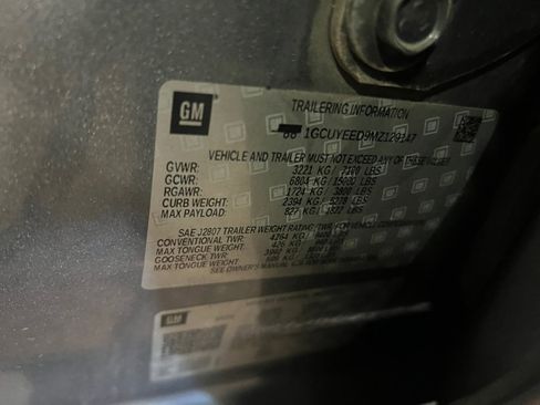 Used 2021 Chevrolet Silverado 1500 RST image 39