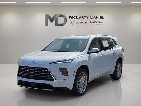 New 2027 Buick Enclave Avenir AWD/4WD image 2