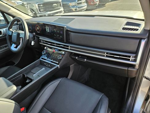 Used 2026 Hyundai Santa Fe SEL image 32