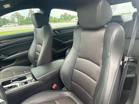 Used 2022 Honda Accord Sport image 12