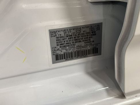 Used 2024 Nissan Sentra SV FWD image 32