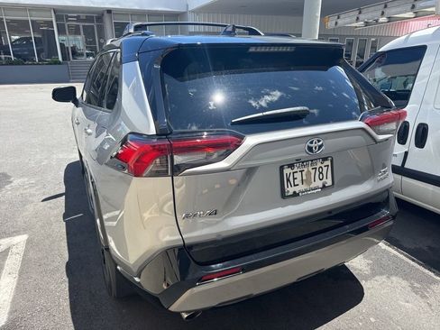 Used 2023 Toyota RAV4 XSE image 5