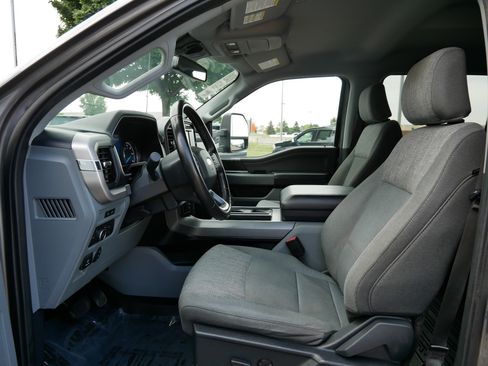 Used 2022 Ford F150 XLT w/ Equipment Group 301A Mid image 8