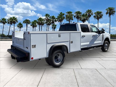 New 2026 Ford F350 XL w/ XL Chrome Package image 8