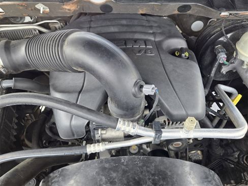 Used 2015 RAM 1500 Sport w/ Convenience Group image 30