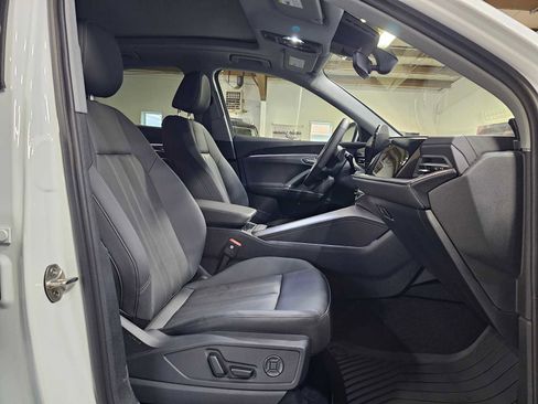 New 2025 Audi Q5 Premium image 10