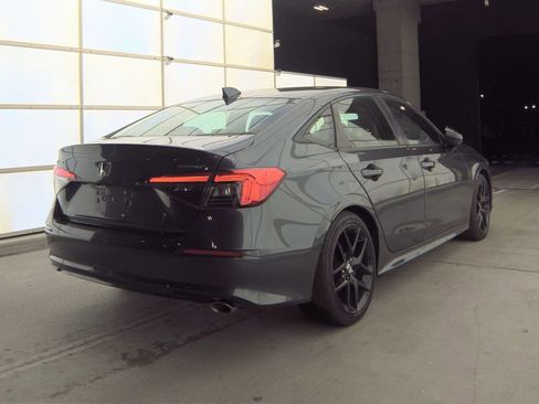 Used 2022 Honda Civic Sport image 8