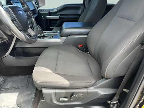 Used 2018 Ford F150 XLT w/ Equipment Group 302A Luxury AWD/4WD image 10