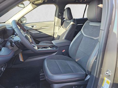 New 2026 Ford Explorer ST w/ Sun And Sound Package image 4