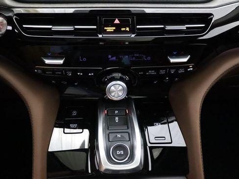 Certified 2023 Acura MDX SH-AWD w/ Advance Package image 24