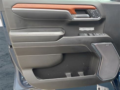 Used 2023 GMC Sierra 1500 Denali w/ Denali Reserve Package image 20