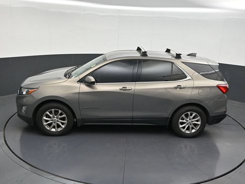 Used 2019 Chevrolet Equinox LT FWD image 16