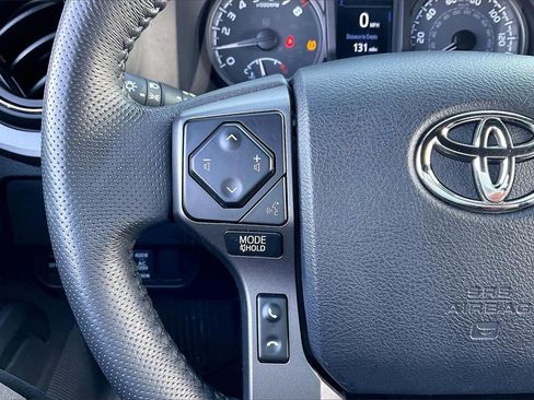 Used 2023 Toyota Tacoma TRD Off-Road image 18