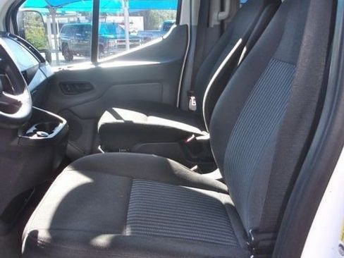 Used 2019 Ford Transit 350 XL image 18