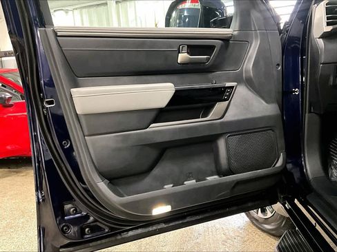 Used 2025 Toyota Tundra Limited image 22