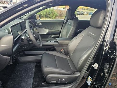 New 2025 Hyundai Ioniq 6 SEL AWD/4WD image 15