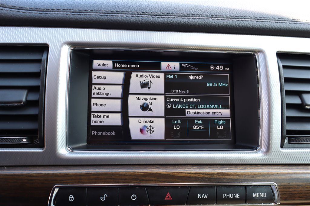 Used 2013 Jaguar XF RWD image 25