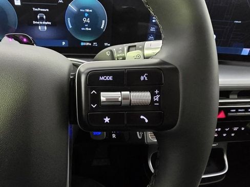 New 2026 Hyundai Ioniq 9 SE image 21